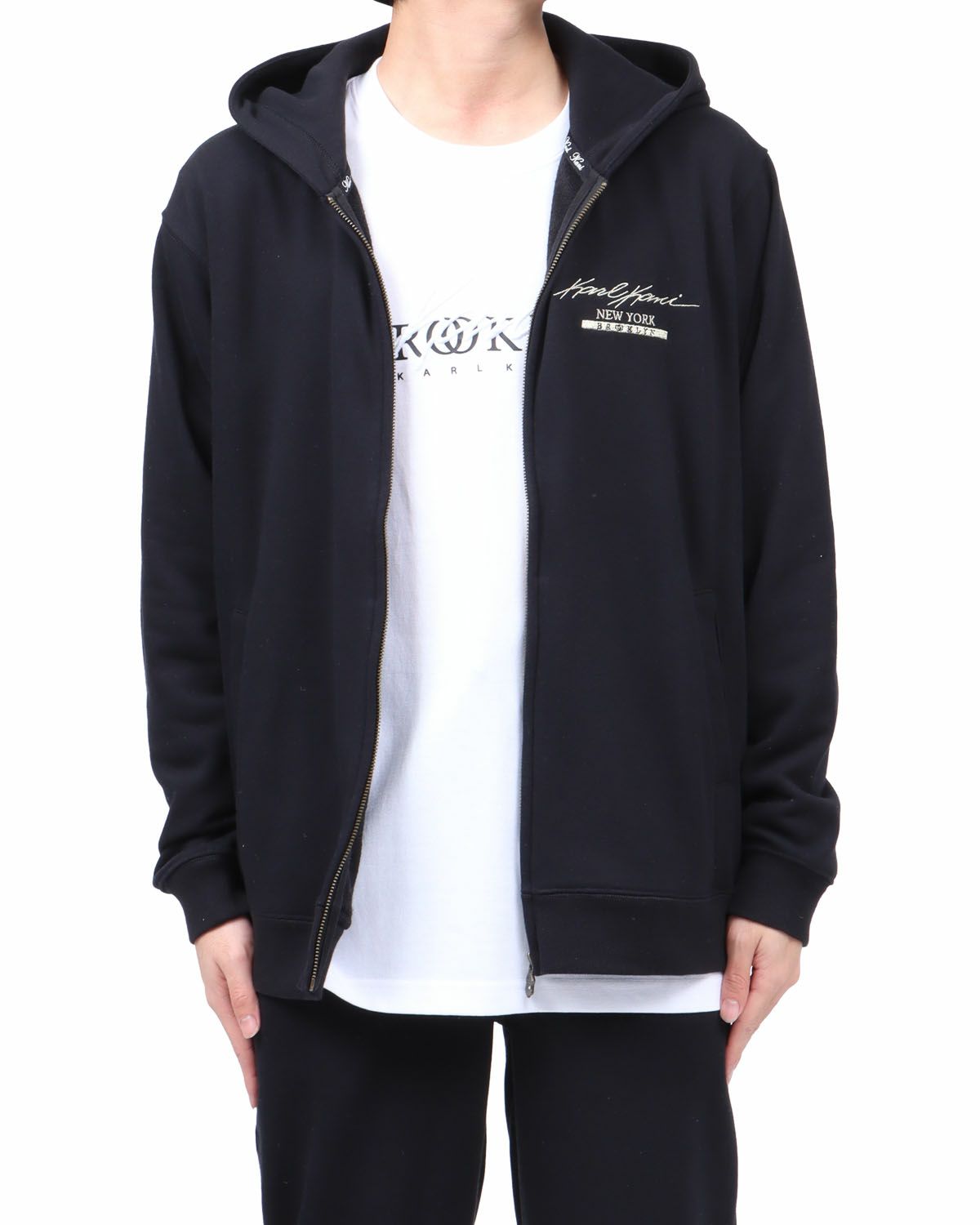 ブラック：173cm63kg(Lサイズ着用)