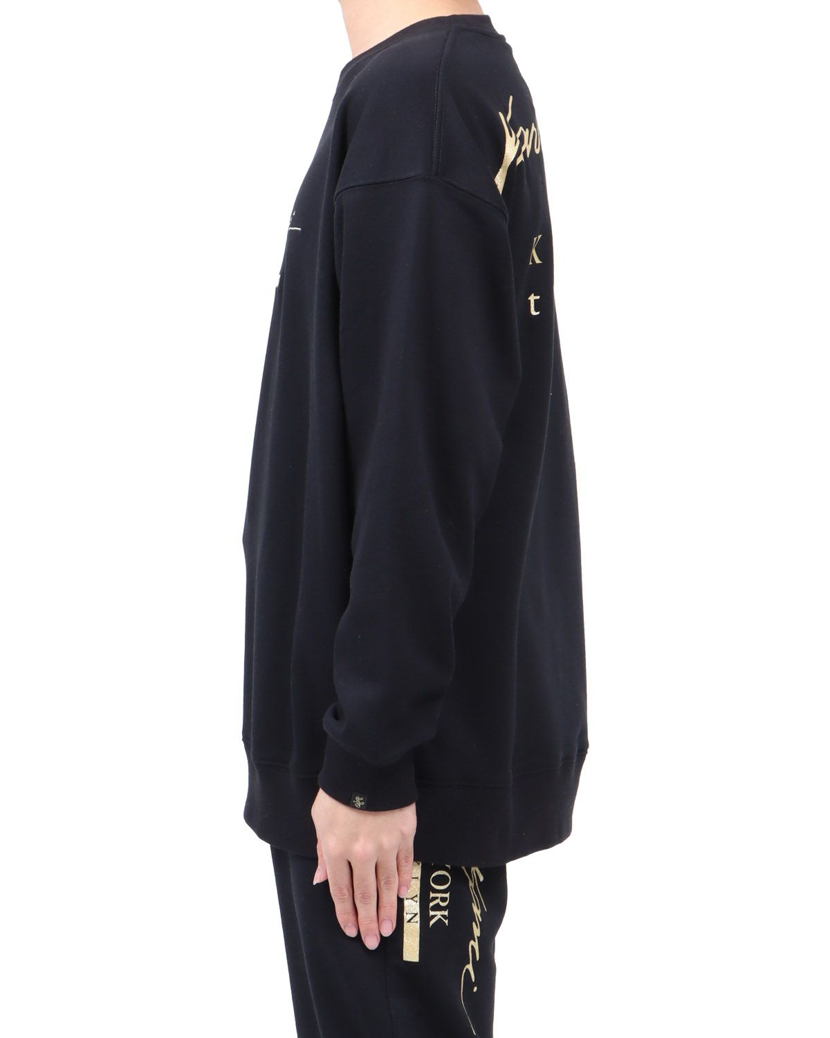 ブラック：173cm63kg(Lサイズ着用)