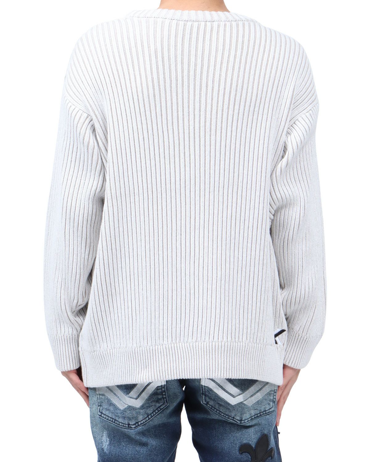 ホワイト：173cm63kg(Lサイズ着用)