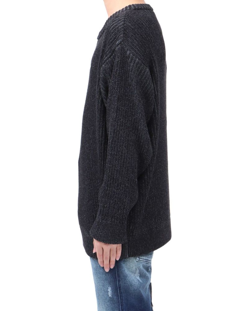 ブラック：173cm63kg(Lサイズ着用)