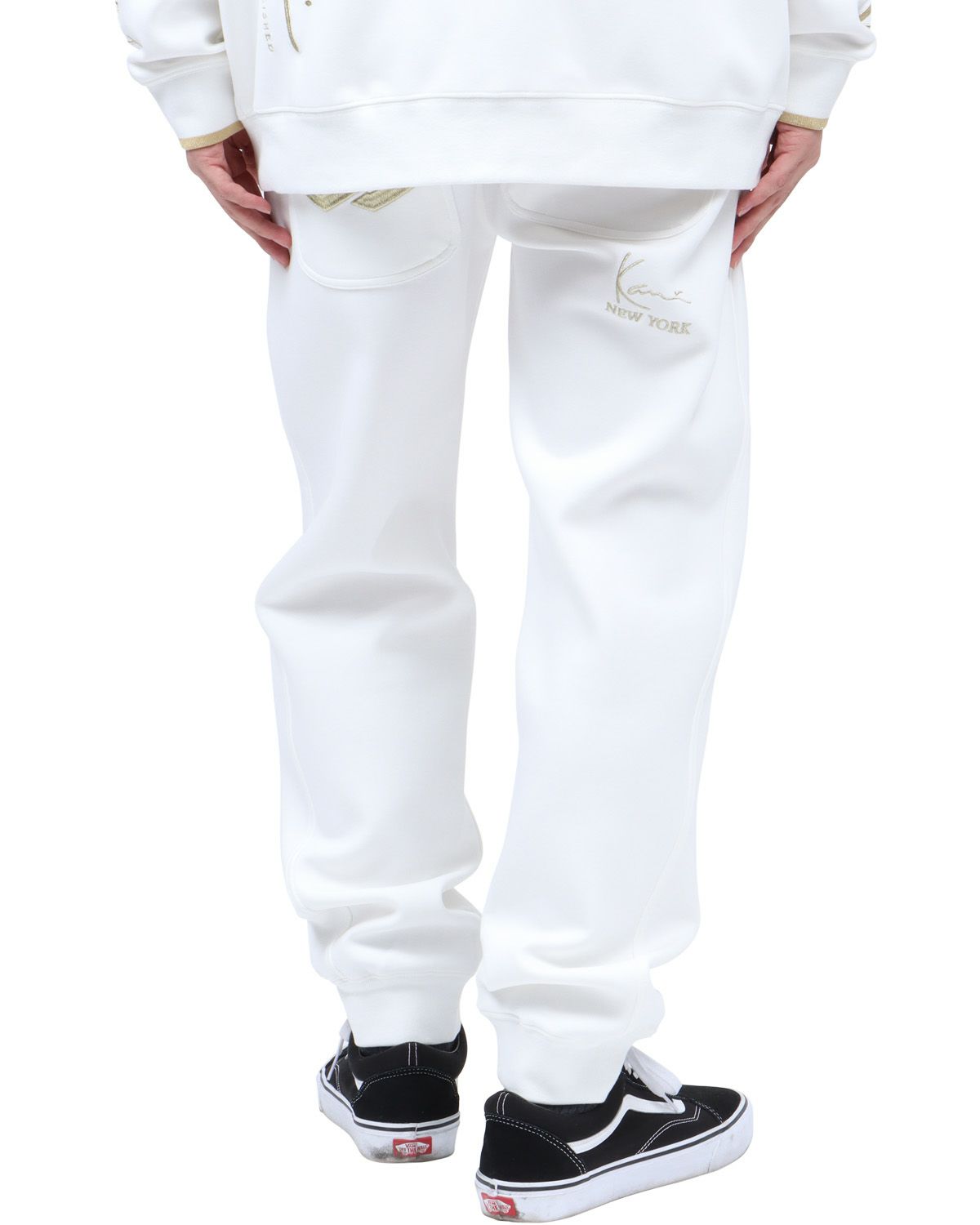 ホワイト：173cm63kg(Lサイズ着用)