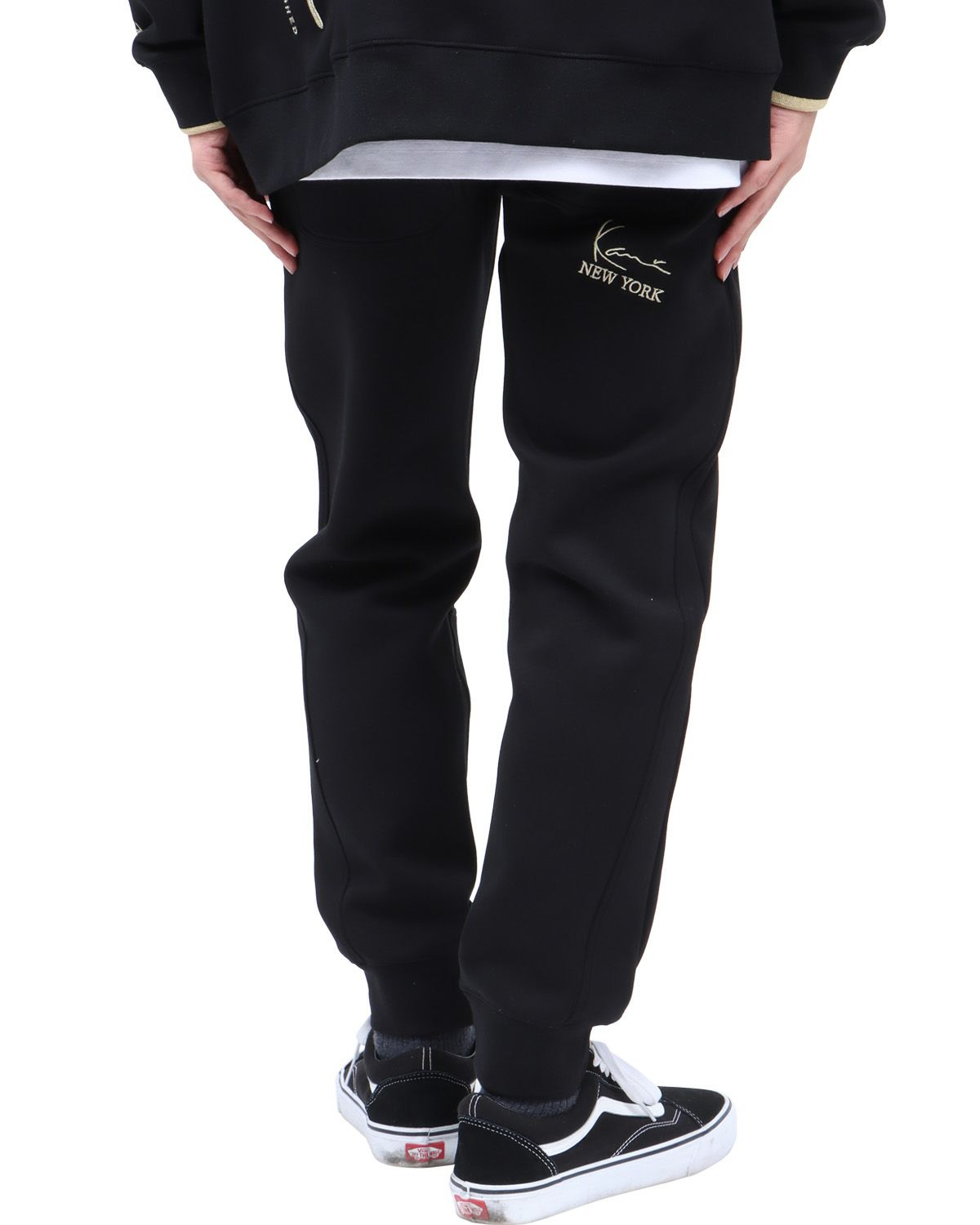 ブラック：173cm63kg(Mサイズ着用)