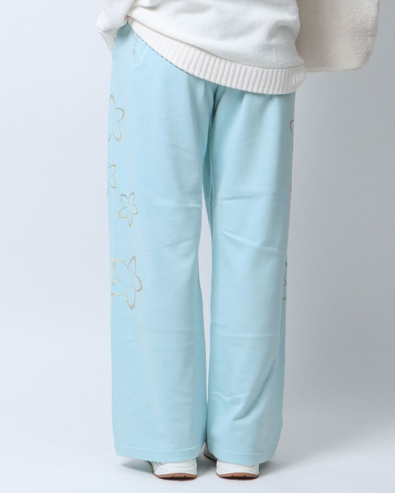 ミントグリーン：166cm(Mサイズ着用)