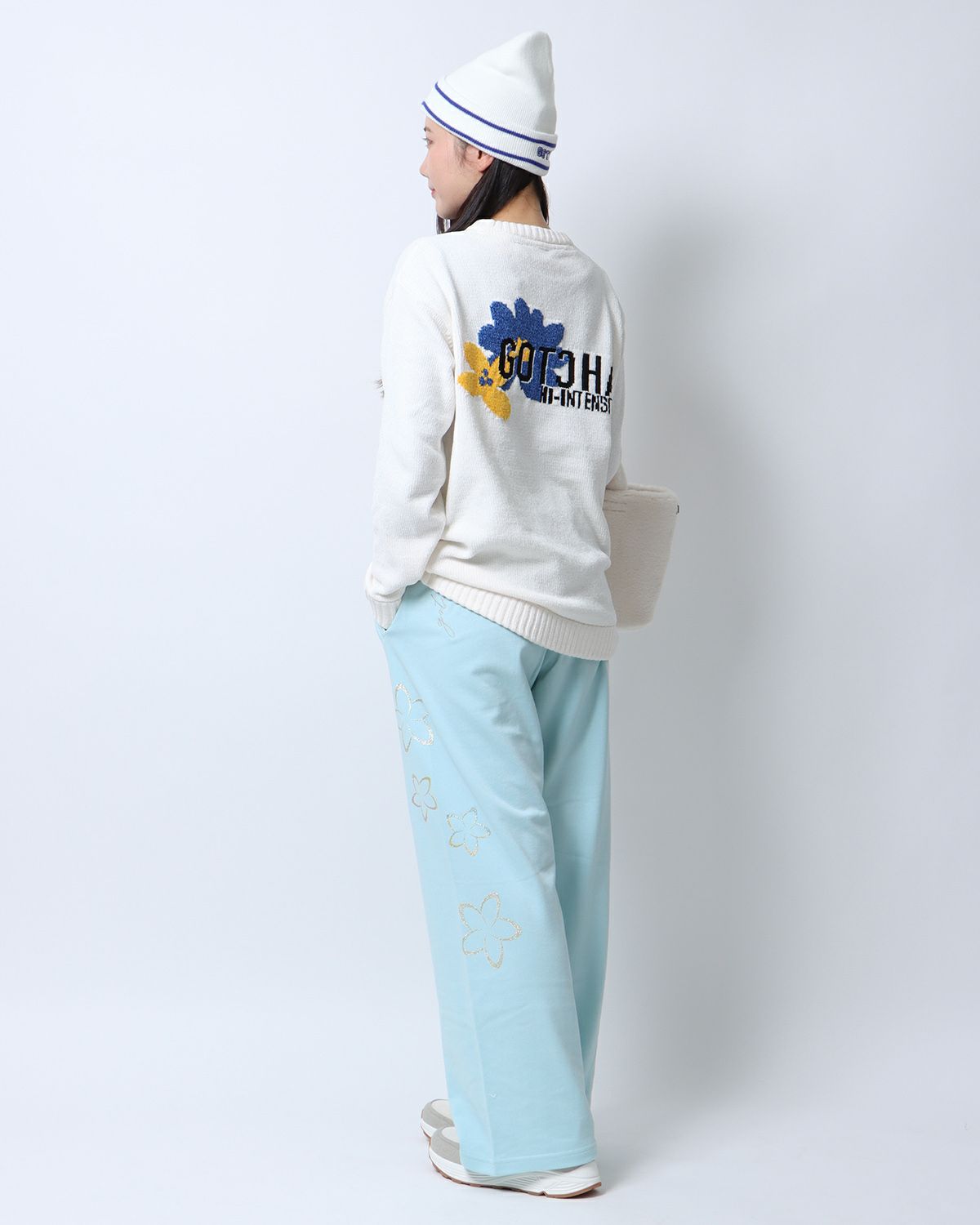 ミントグリーン：166cm(Mサイズ着用)