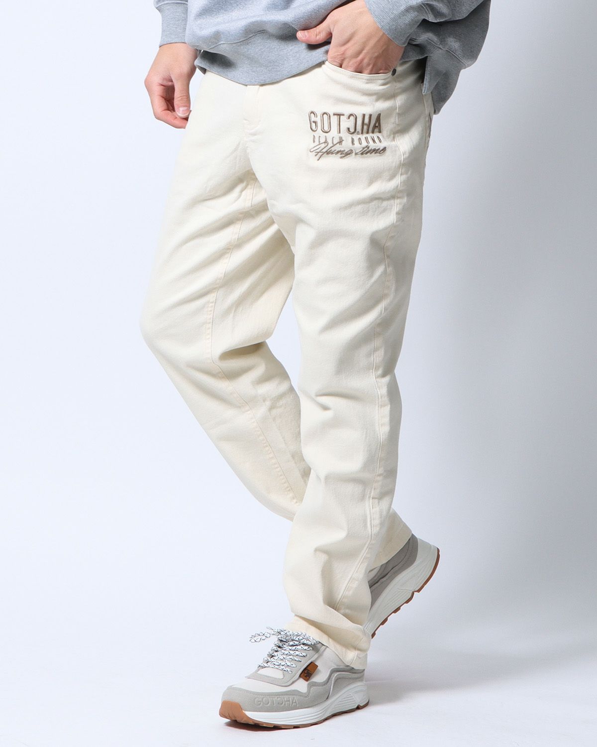 オフホワイト：180cm/70kg(Lサイズ着用)