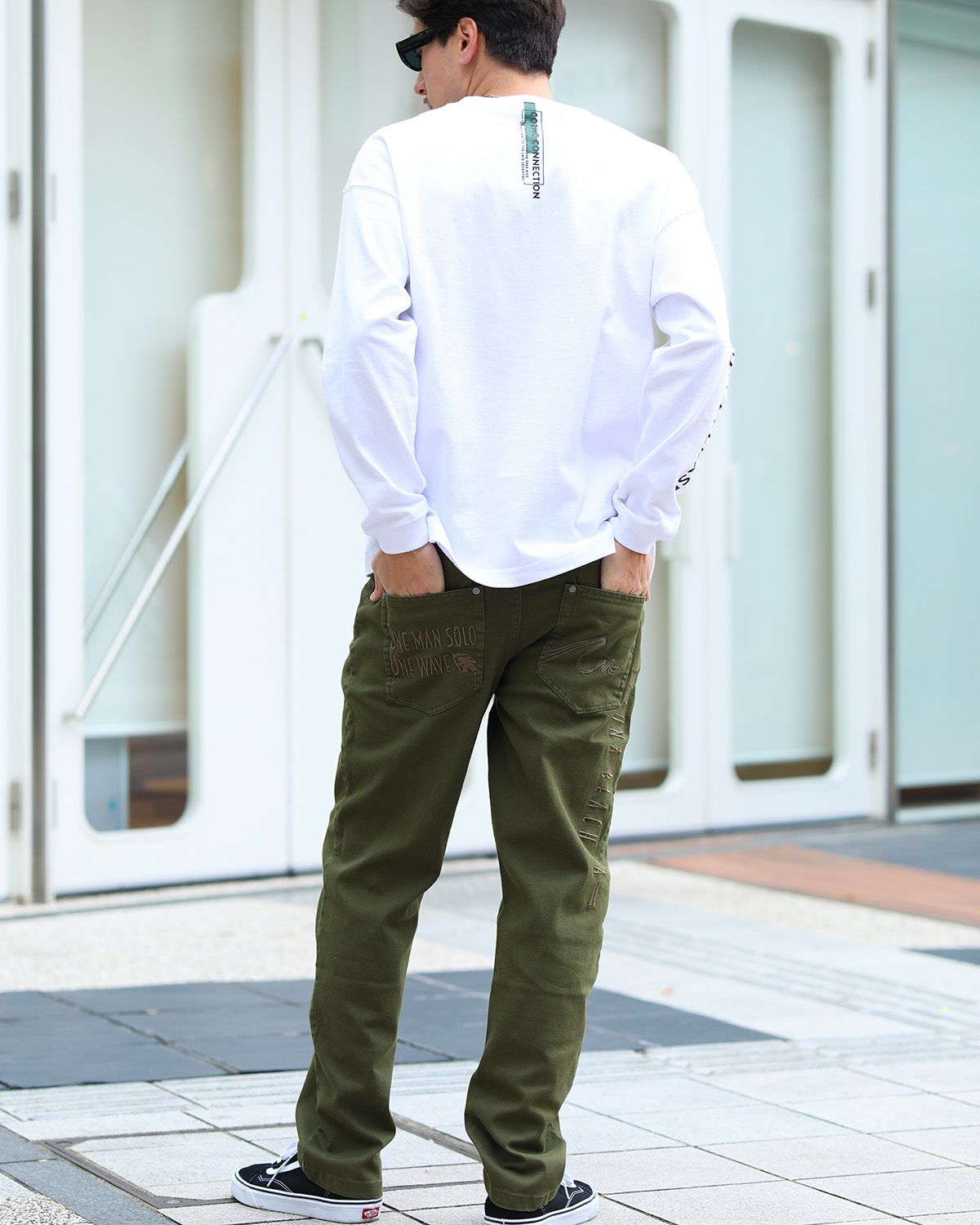 カーキ：180cm/70kg(Lサイズ着用)