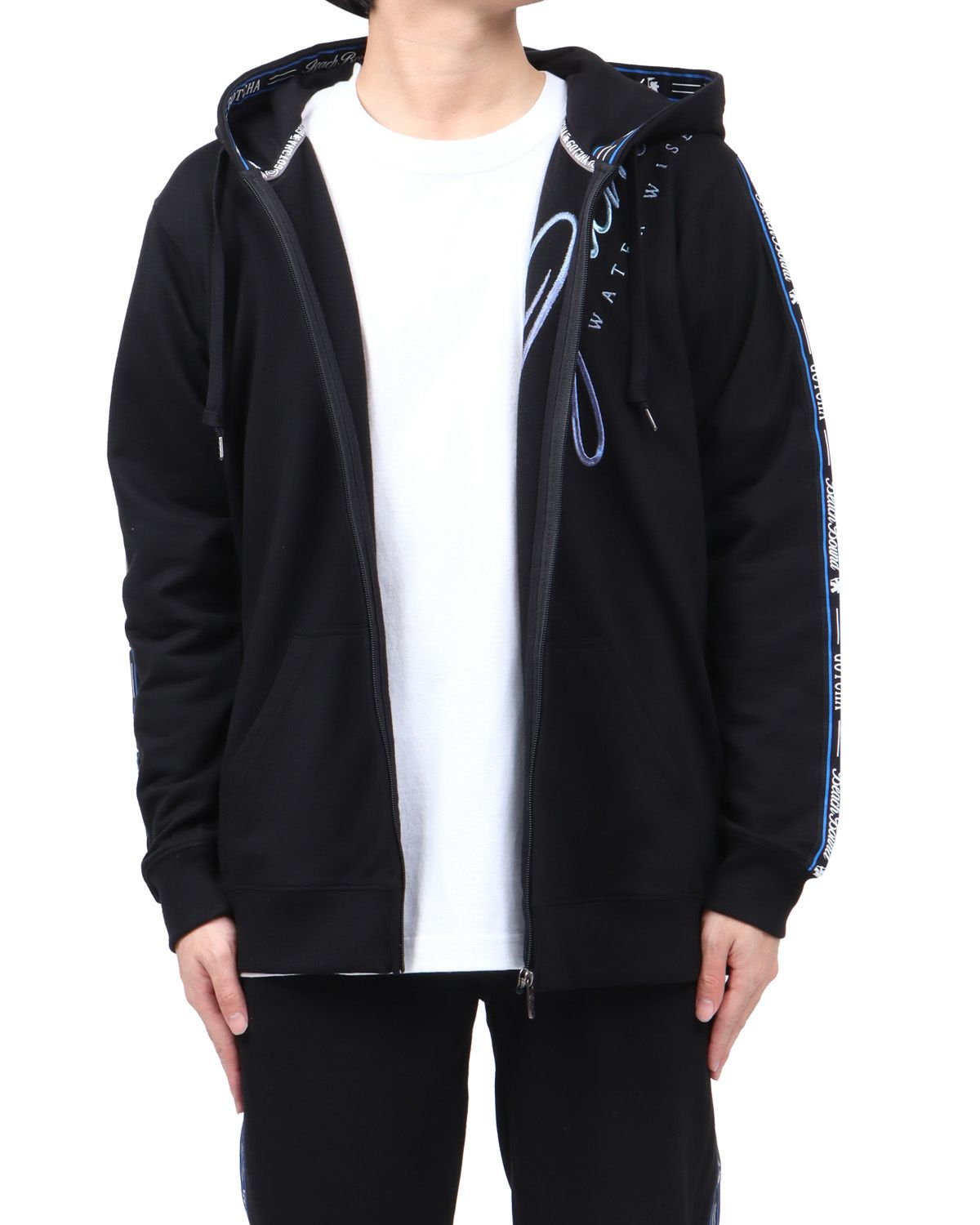 ブラック：173cm63kg(Lサイズ着用)