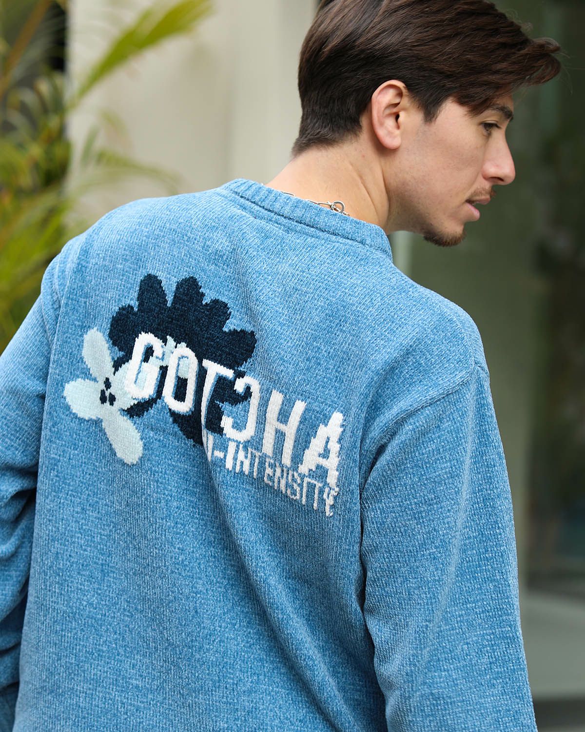 ブルー：180cm/70kg(Lサイズ着用)