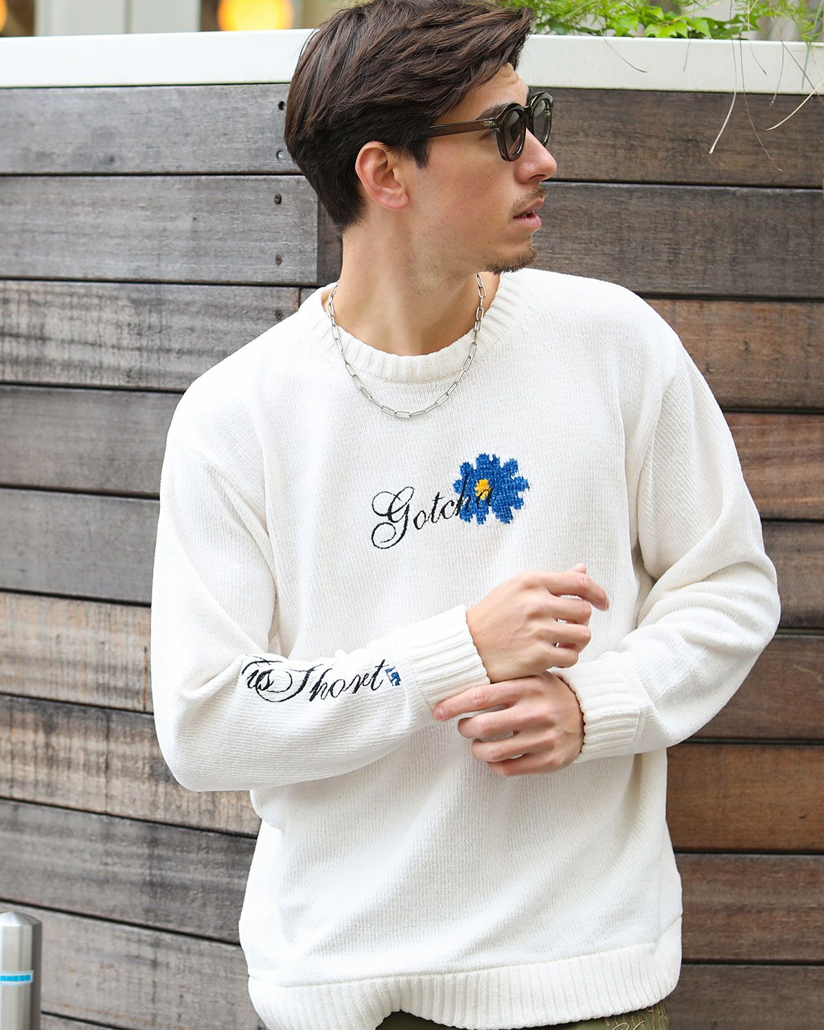 ホワイト：180cm/70kg(Lサイズ着用)