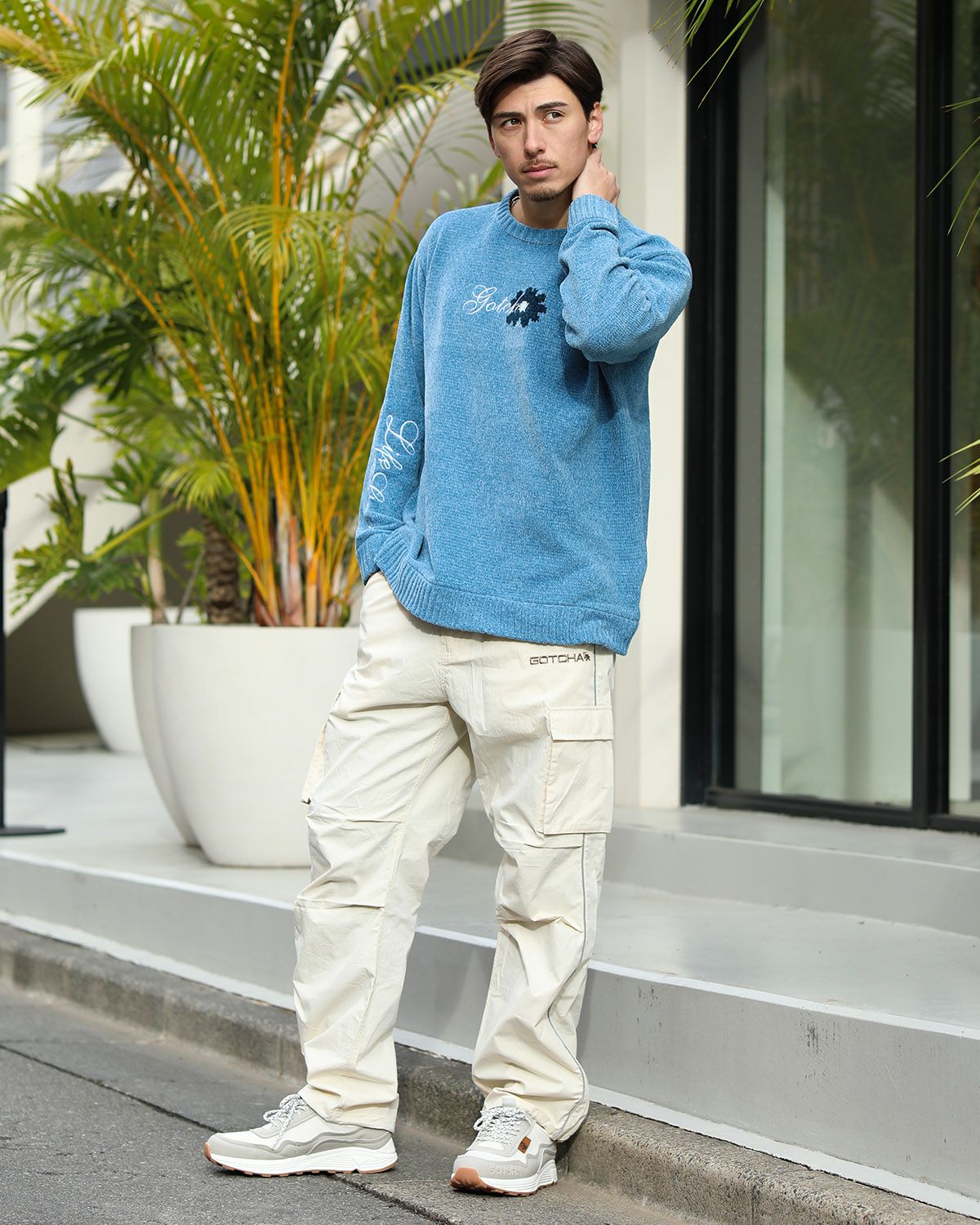 ブルー：180cm/70kg(Lサイズ着用)