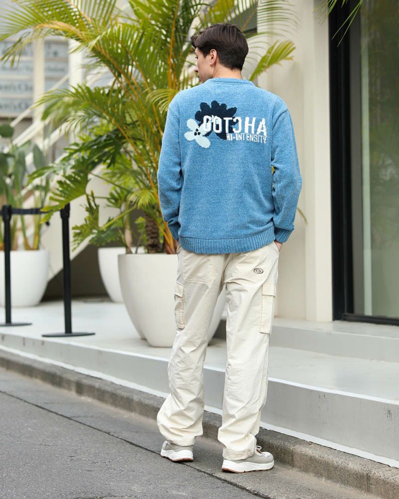 ブルー：180cm/70kg(Lサイズ着用)