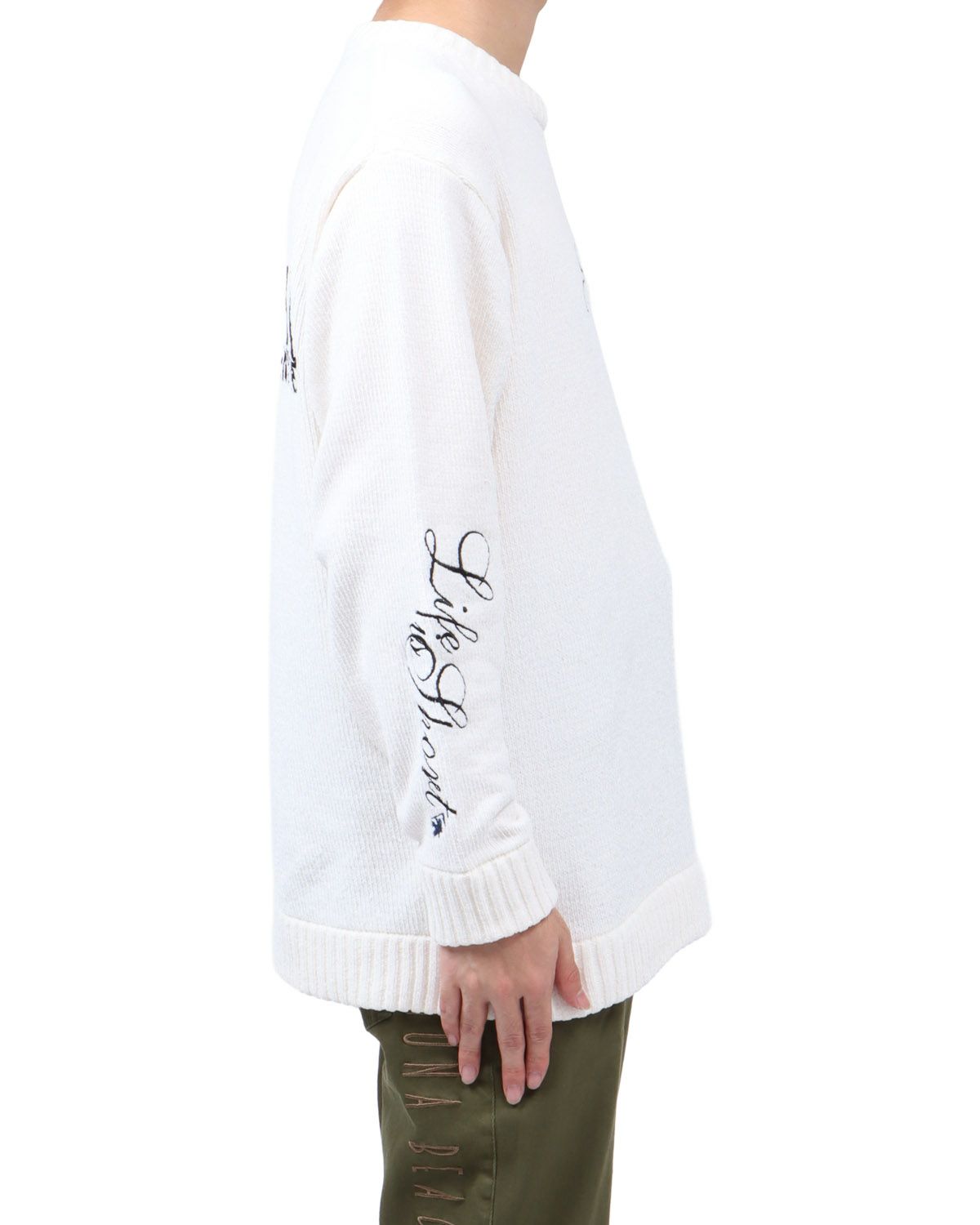 ホワイト：173cm63kg(Lサイズ着用)