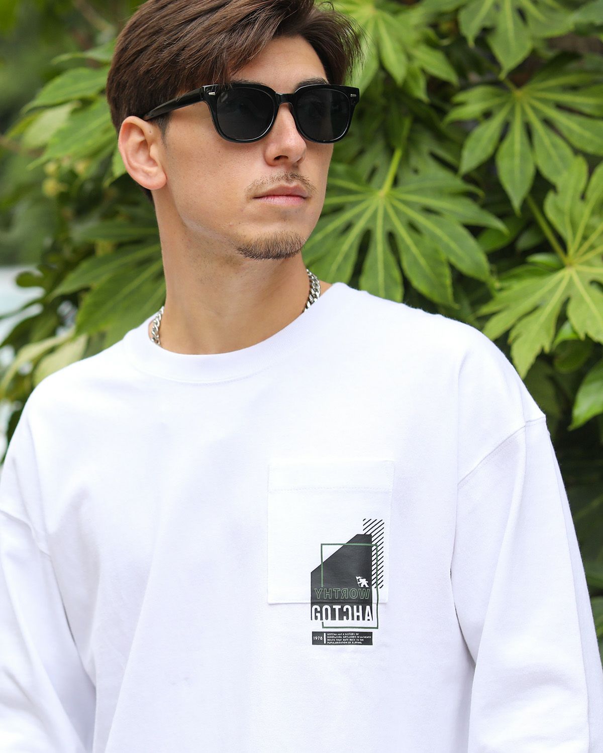 ホワイト：180cm/70kg(Lサイズ着用)