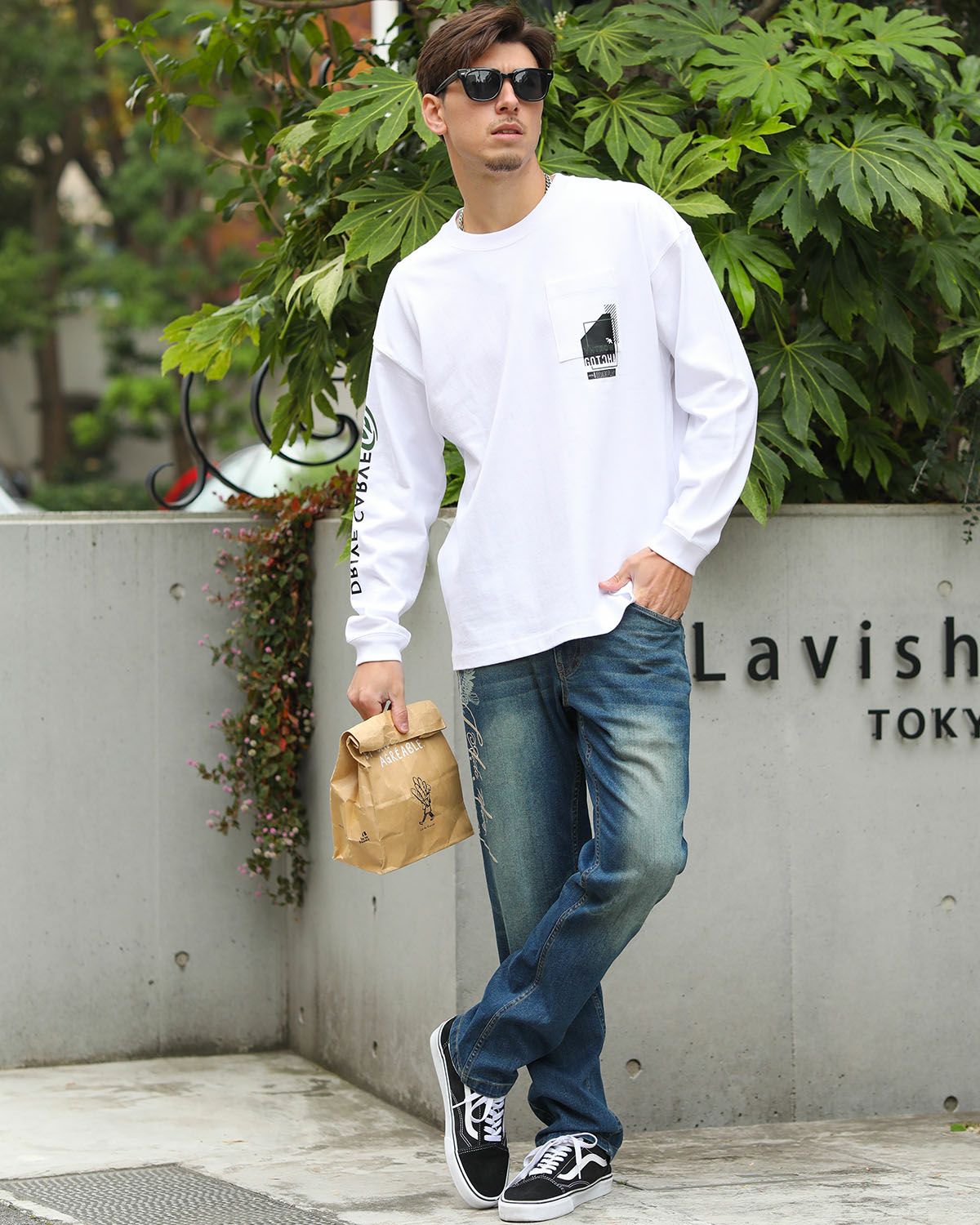 ホワイト：180cm/70kg(Lサイズ着用)