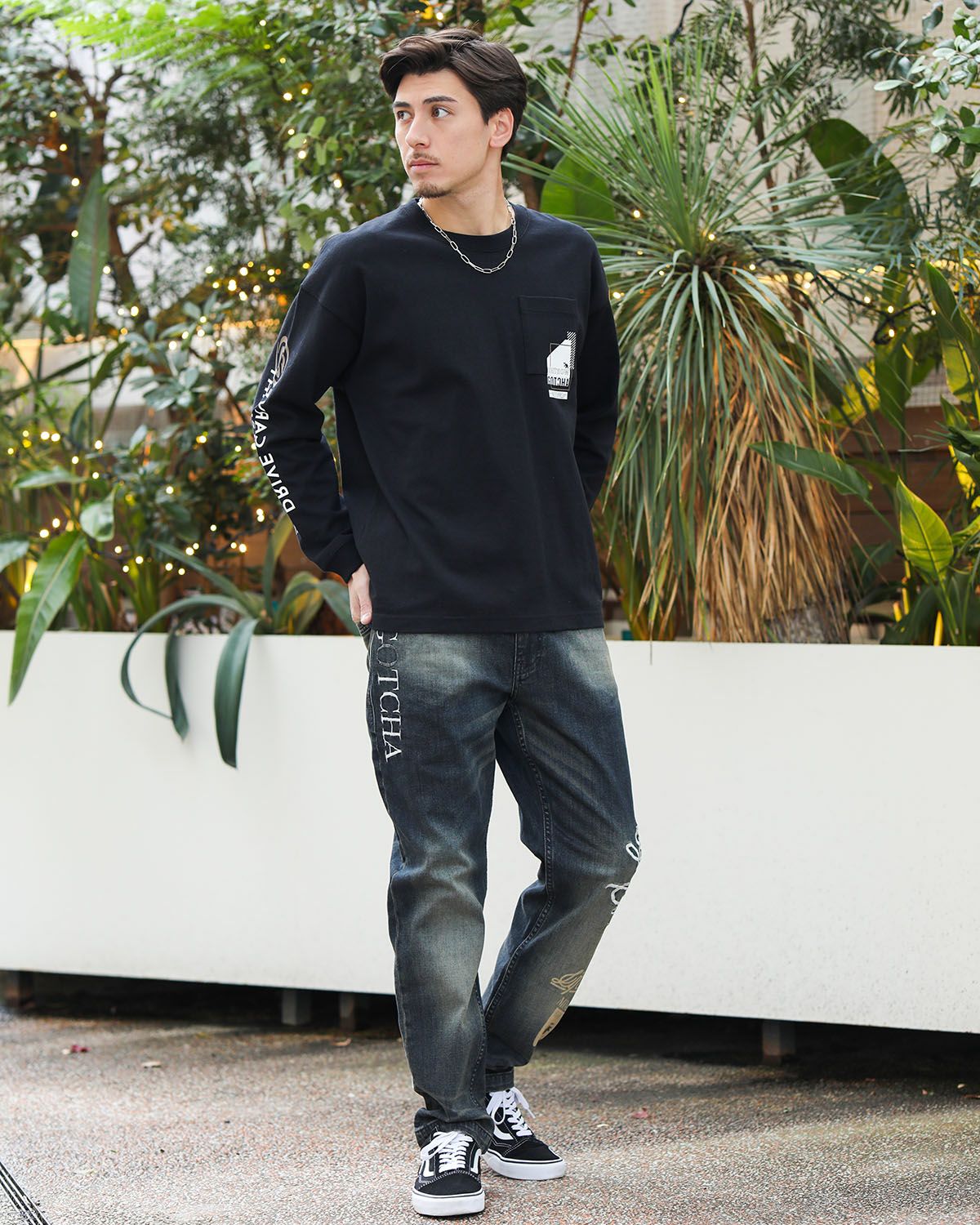 ブラック：180cm/70kg(Lサイズ着用)