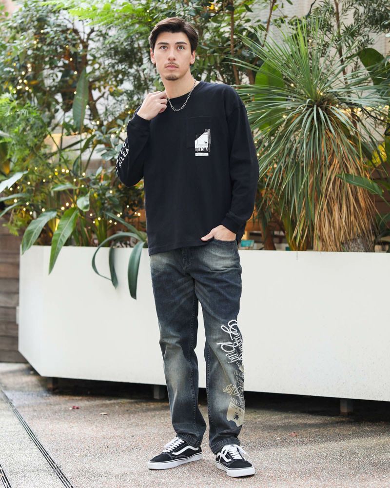 ブラック：180cm/70kg(Lサイズ着用)