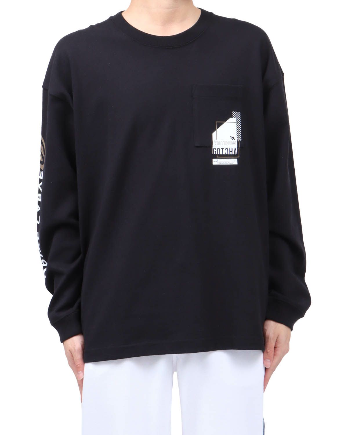 ブラック：173cm63kg(Lサイズ着用)