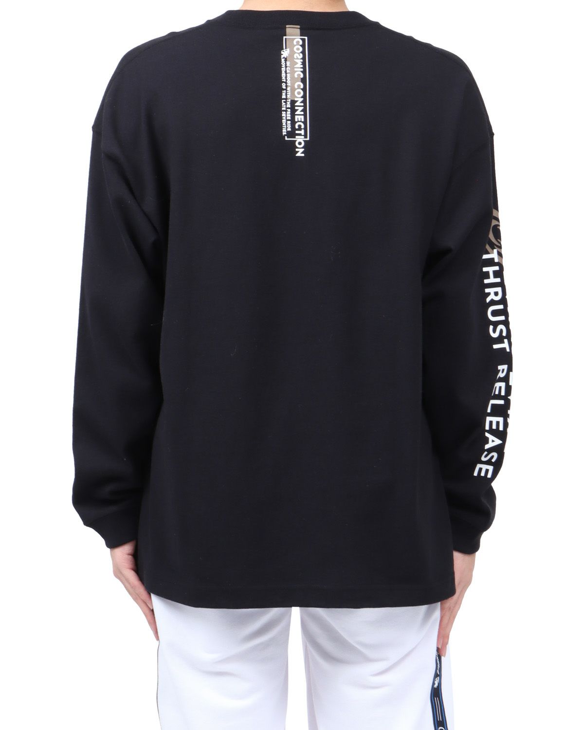 ブラック：173cm63kg(Lサイズ着用)