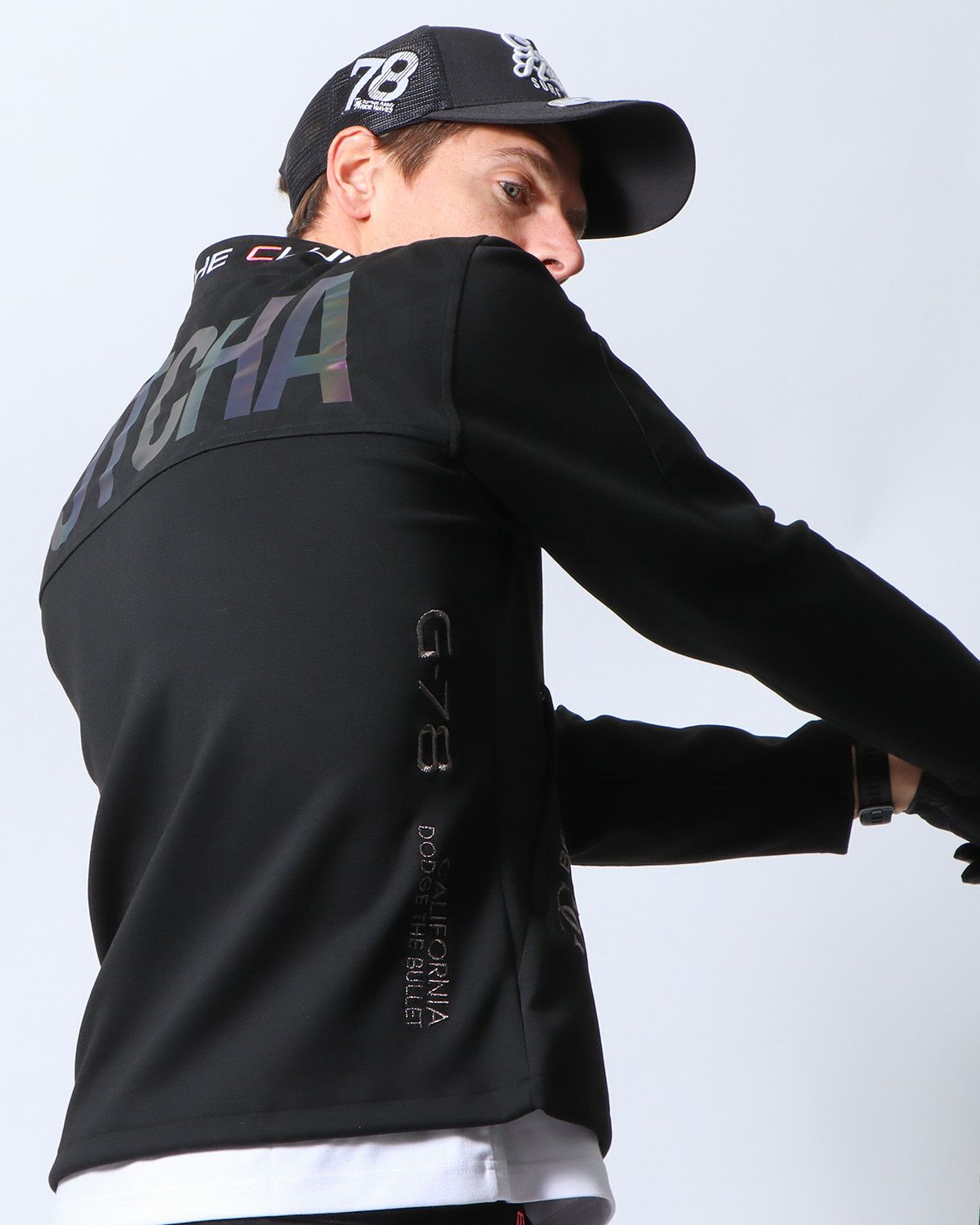 ブラック：183cm/70kg(Lサイズ着用)