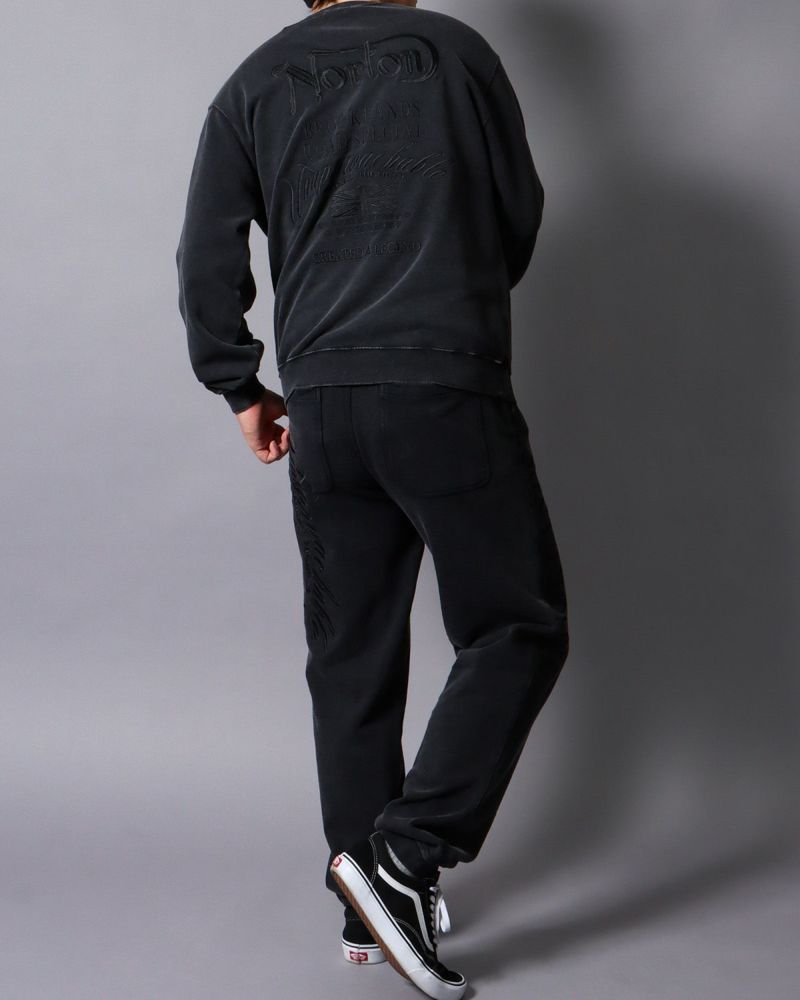 ブラック：178cm/75kg(Lサイズ着用)