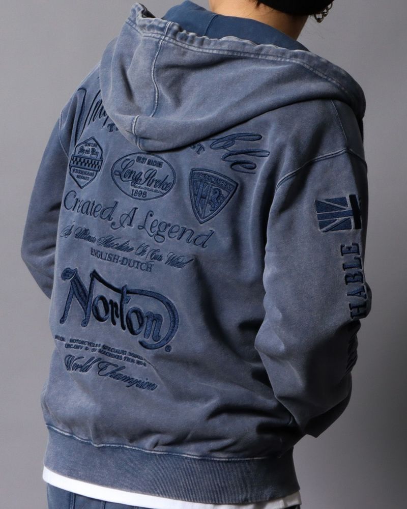 ブルー：178cm/75kg(Lサイズ着用)