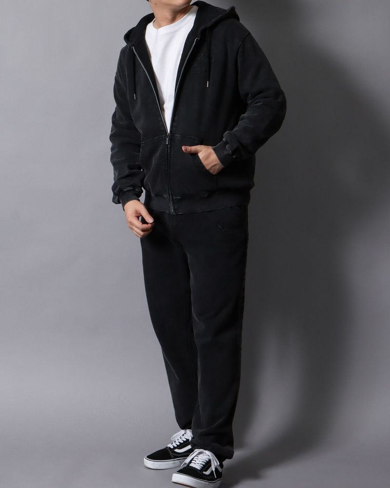 ブラック：178cm/75kg(Lサイズ着用)