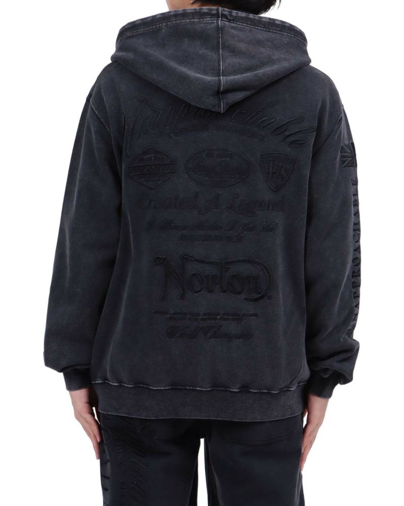 ブラック：173cm63kg(Lサイズ着用)