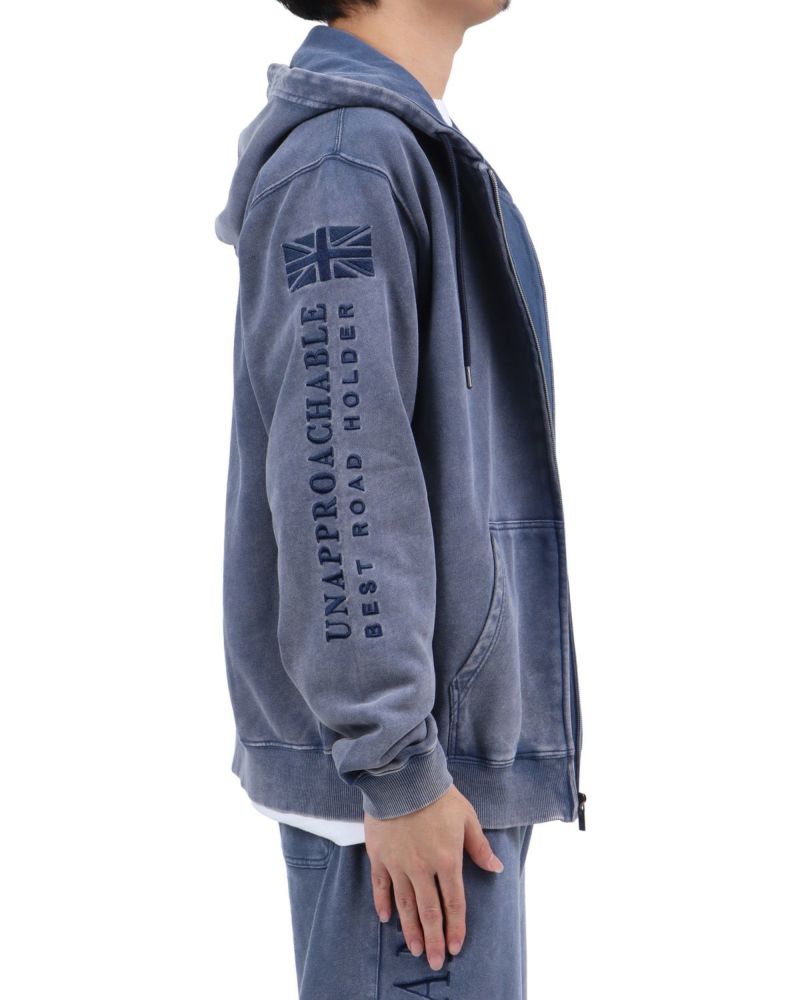 ブルー：173cm63kg(Lサイズ着用)