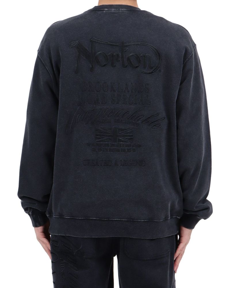 ブラック：173cm63kg(Lサイズ着用)