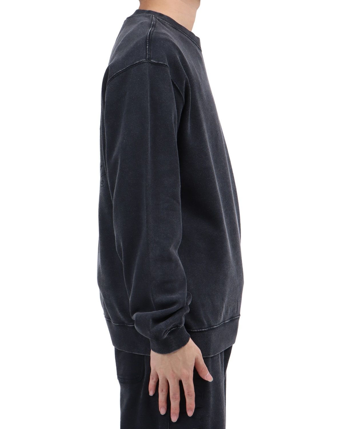 ブラック：173cm63kg(Lサイズ着用)