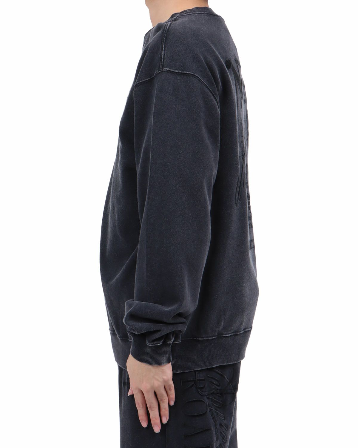 ブラック：173cm63kg(Lサイズ着用)