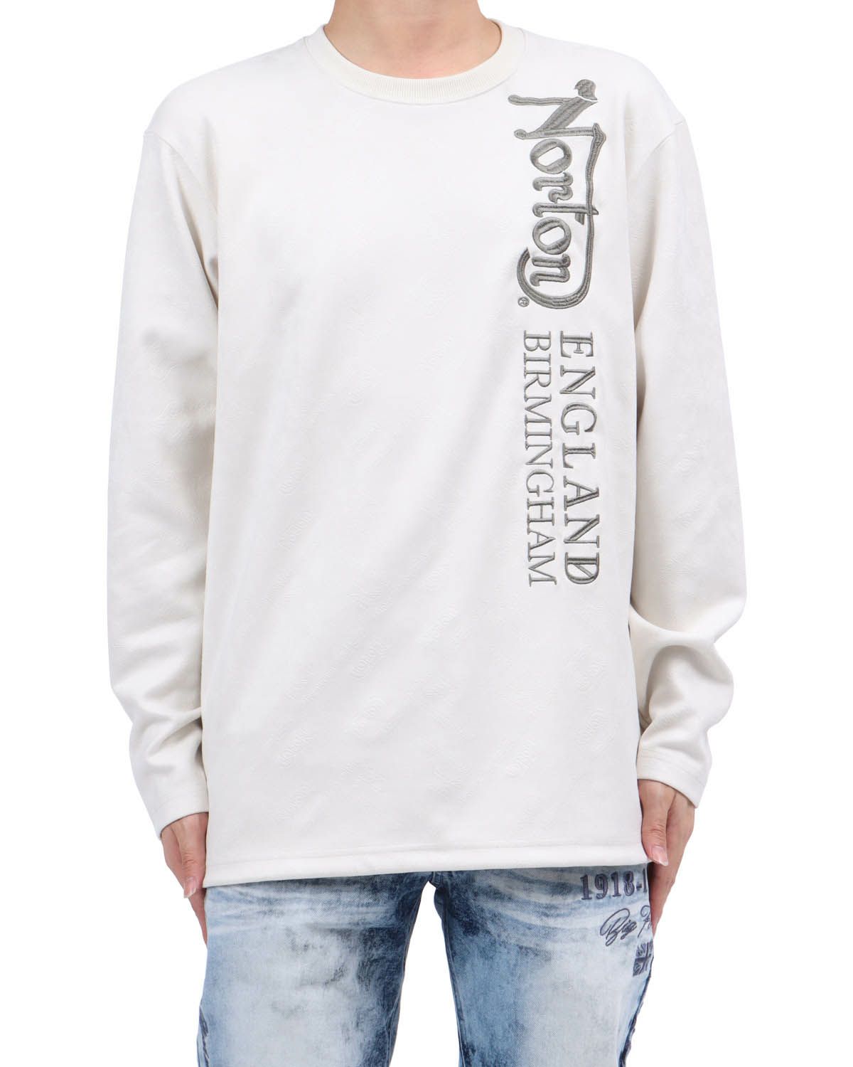 オフホワイト：173cm63kg(Lサイズ着用)