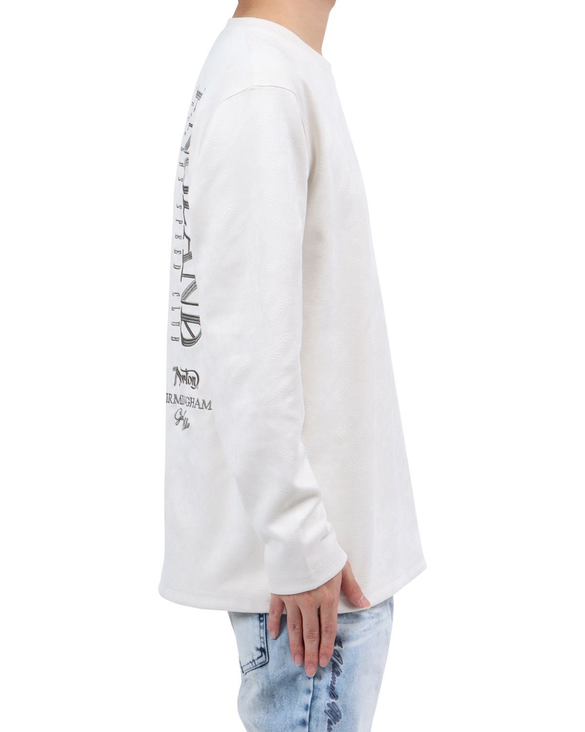 オフホワイト：173cm63kg(Lサイズ着用)