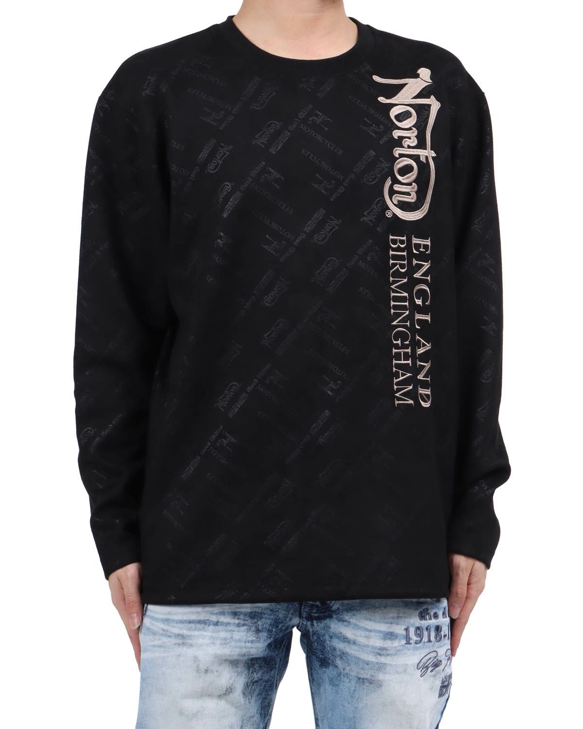 ブラック：173cm63kg(Lサイズ着用)