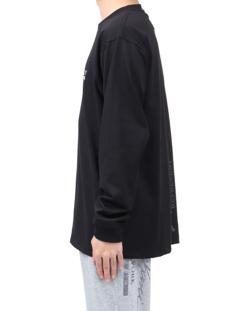 ブラック：173cm63kg(Lサイズ着用)