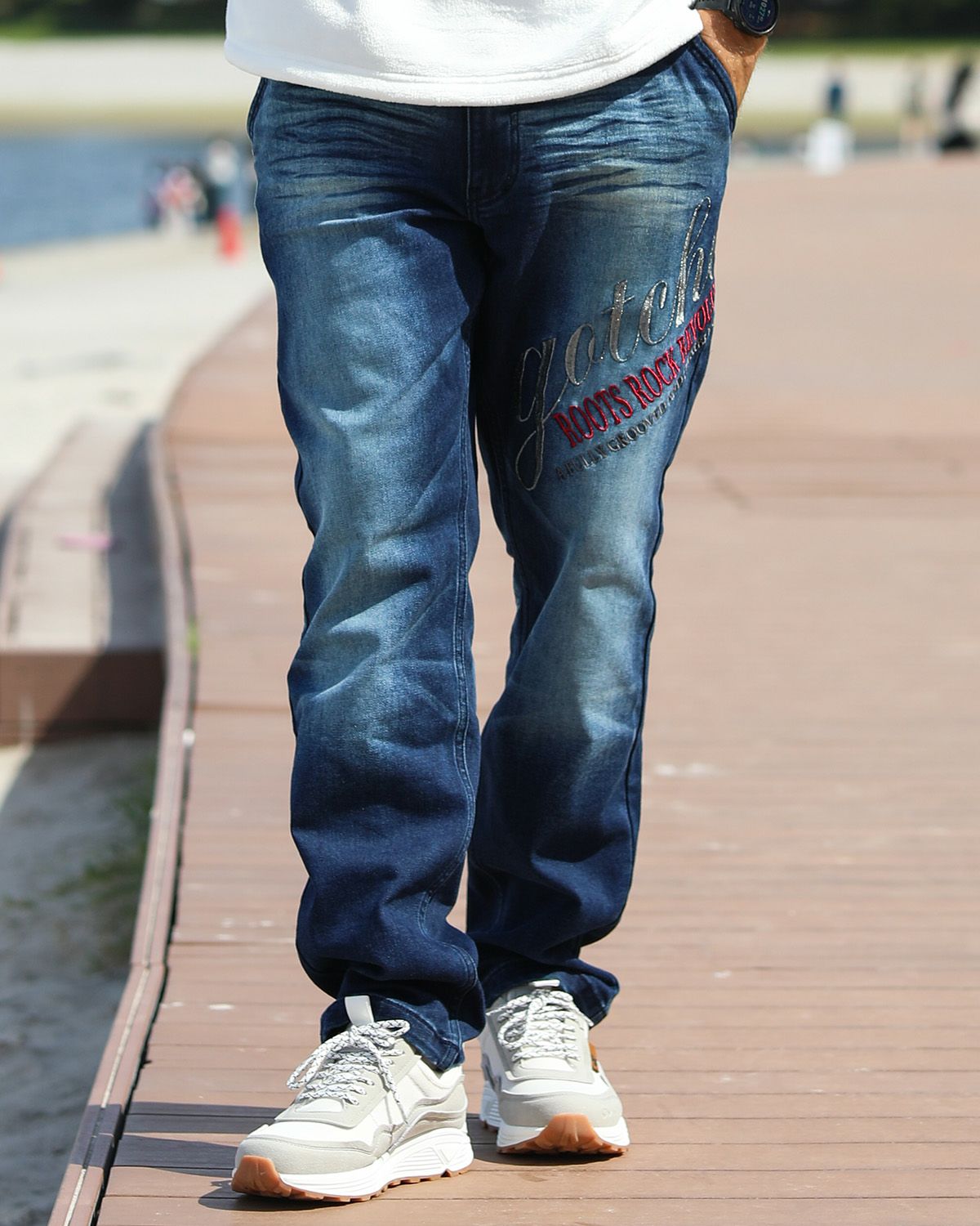 インディゴ：183cm/70kg(Lサイズ着用)