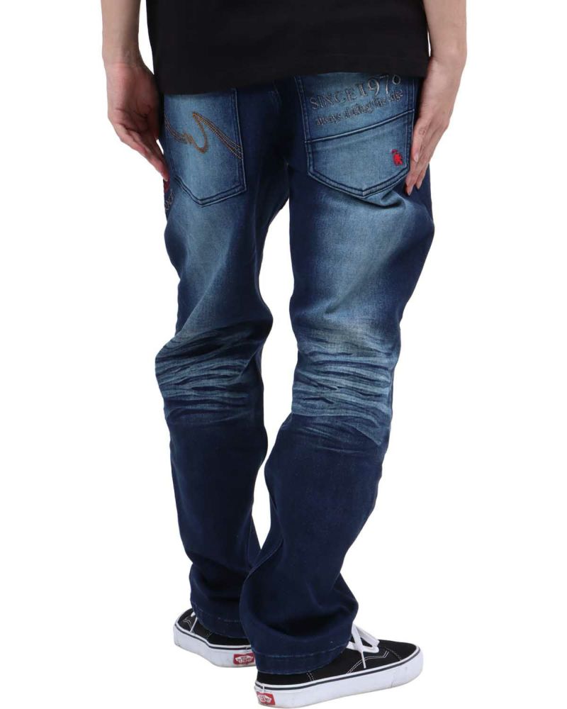 インディゴ：173cm/63kg(Lサイズ着用)