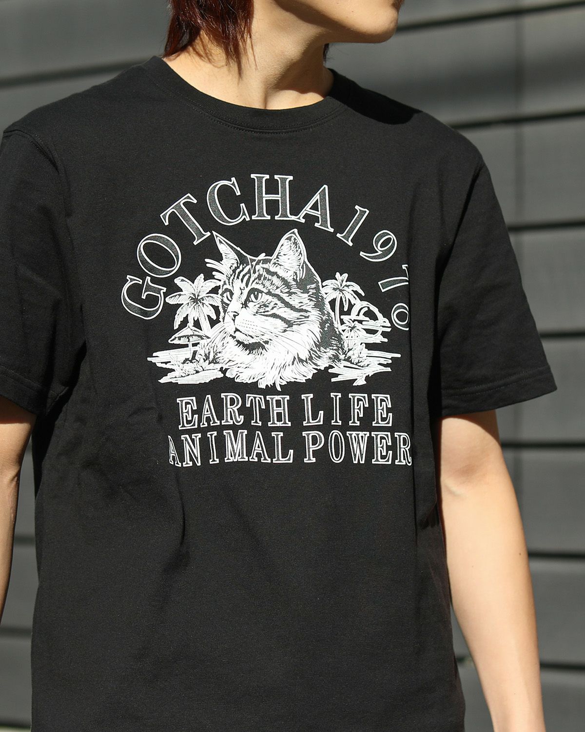 ブラック×メインクーン：168cm/56kg(Mサイズ着用）