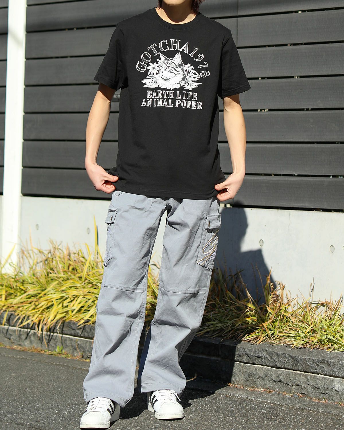 ブラック×メインクーン：168cm/56kg(Mサイズ着用）