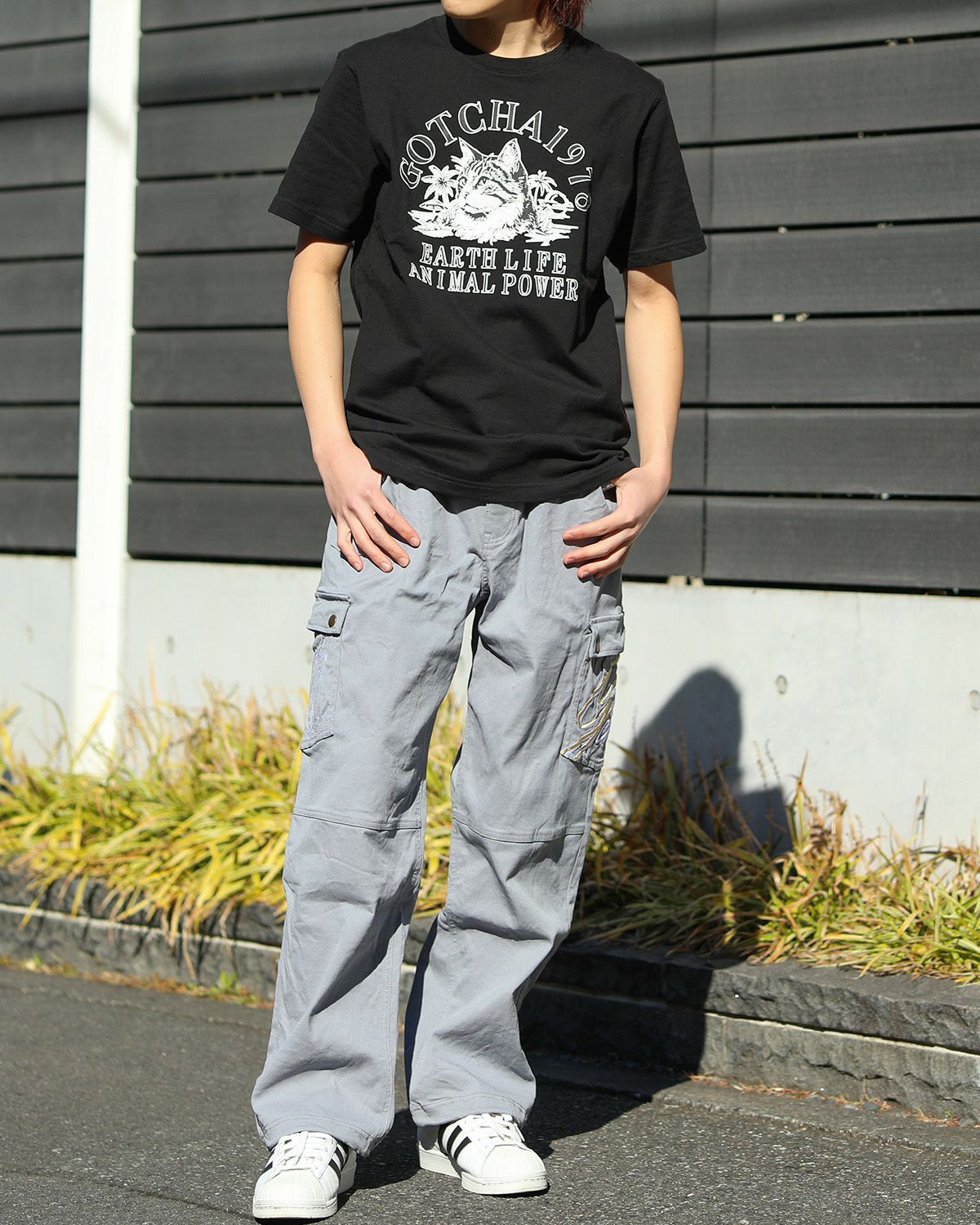 ブラック×メインクーン：168cm/56kg(Mサイズ着用）