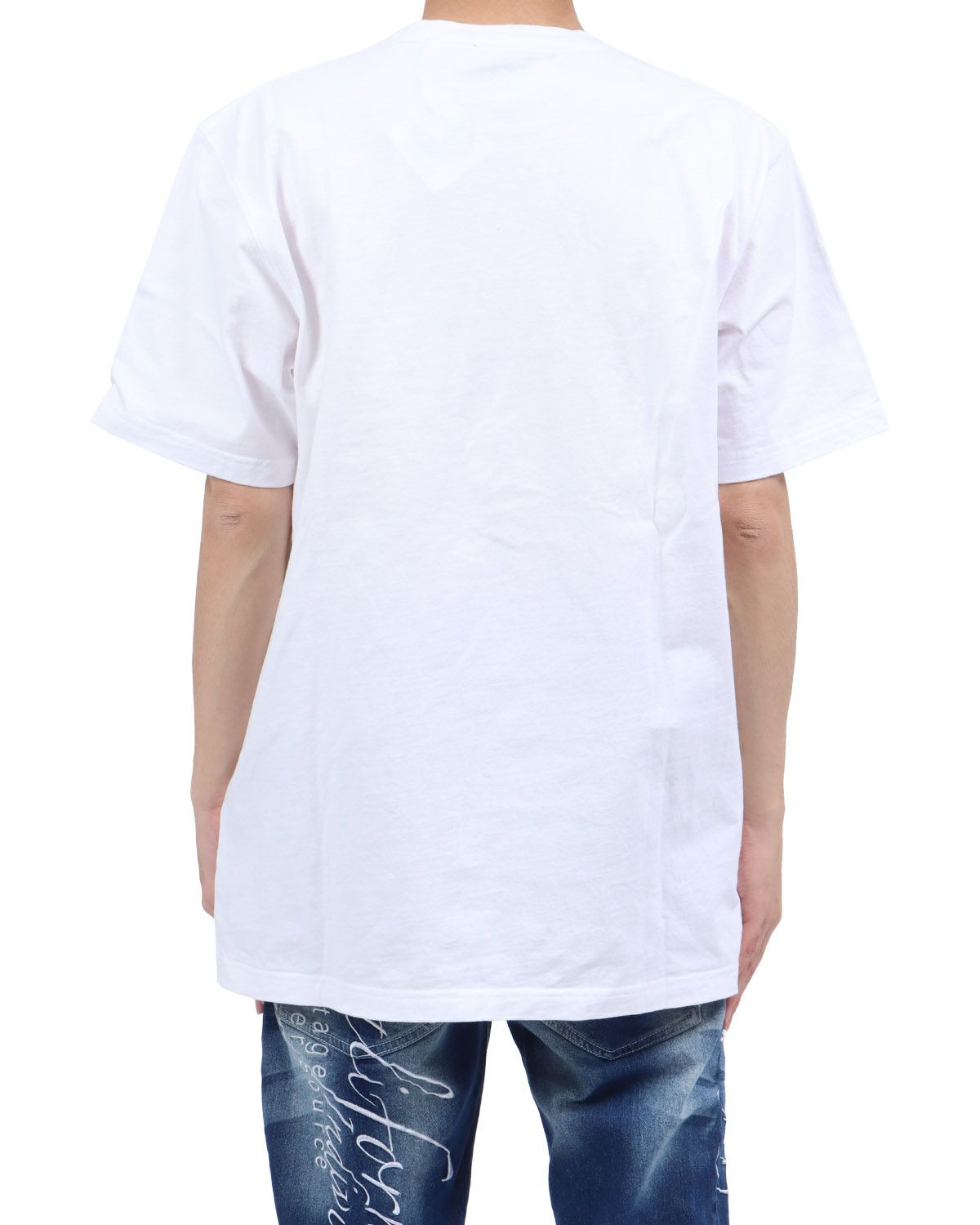 ホワイト×パグ：173cm63kg(XXLサイズ着用)