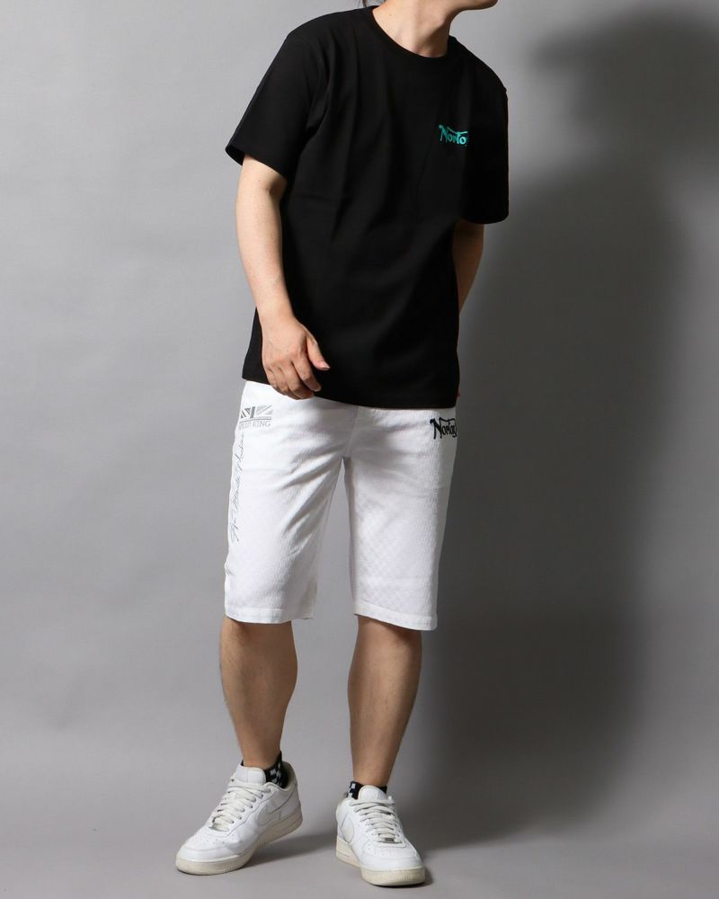 ホワイト：178cm/75kg(Lサイズ着用)