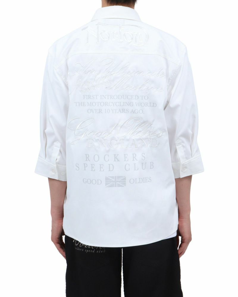 ホワイト：174cm62kg(Lサイズ着用)