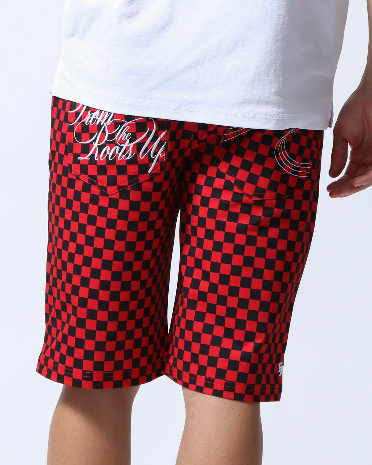 レッド：180cm/70kg(Lサイズ着用)