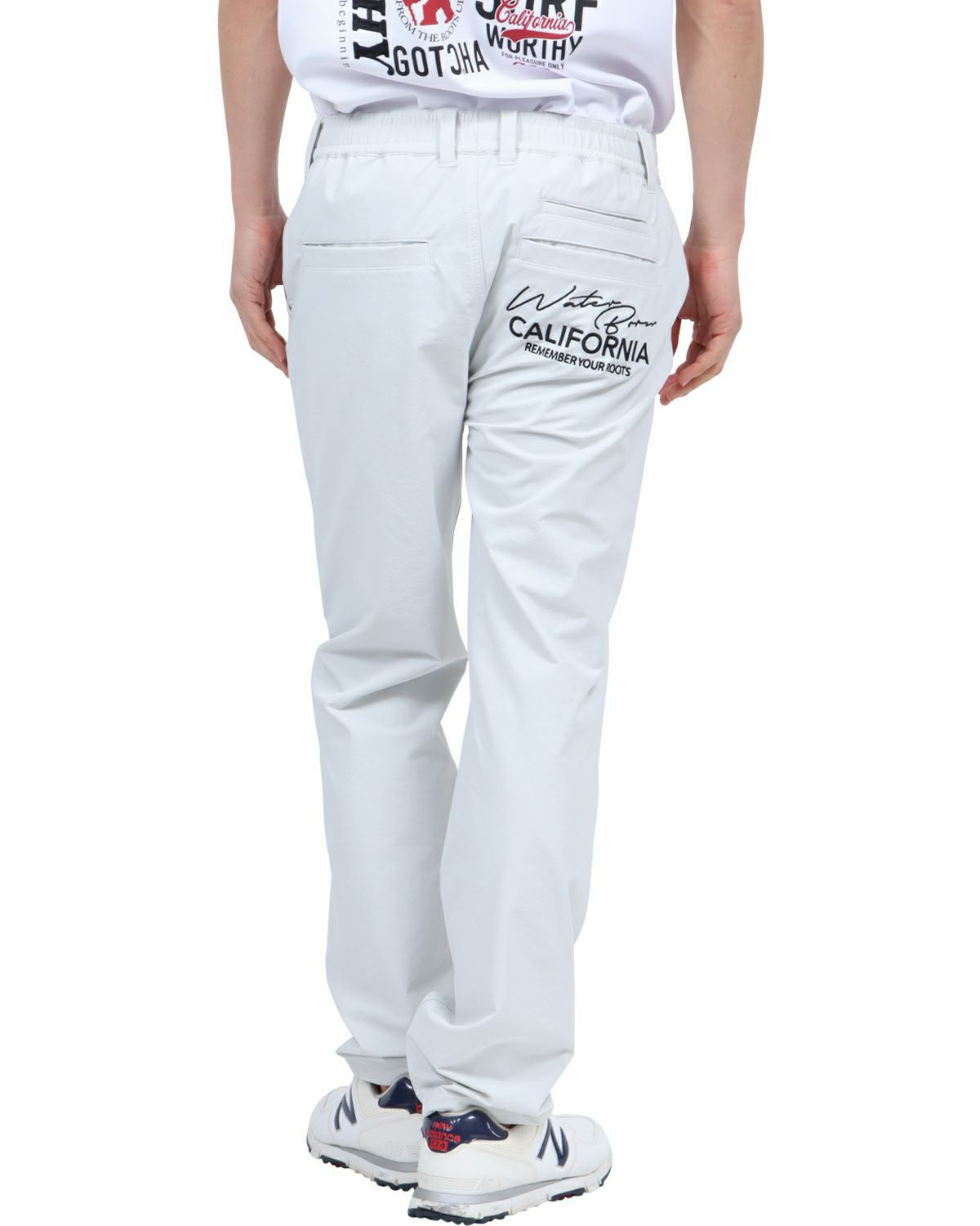 ホワイト：180cm67kg(Lサイズ着用)