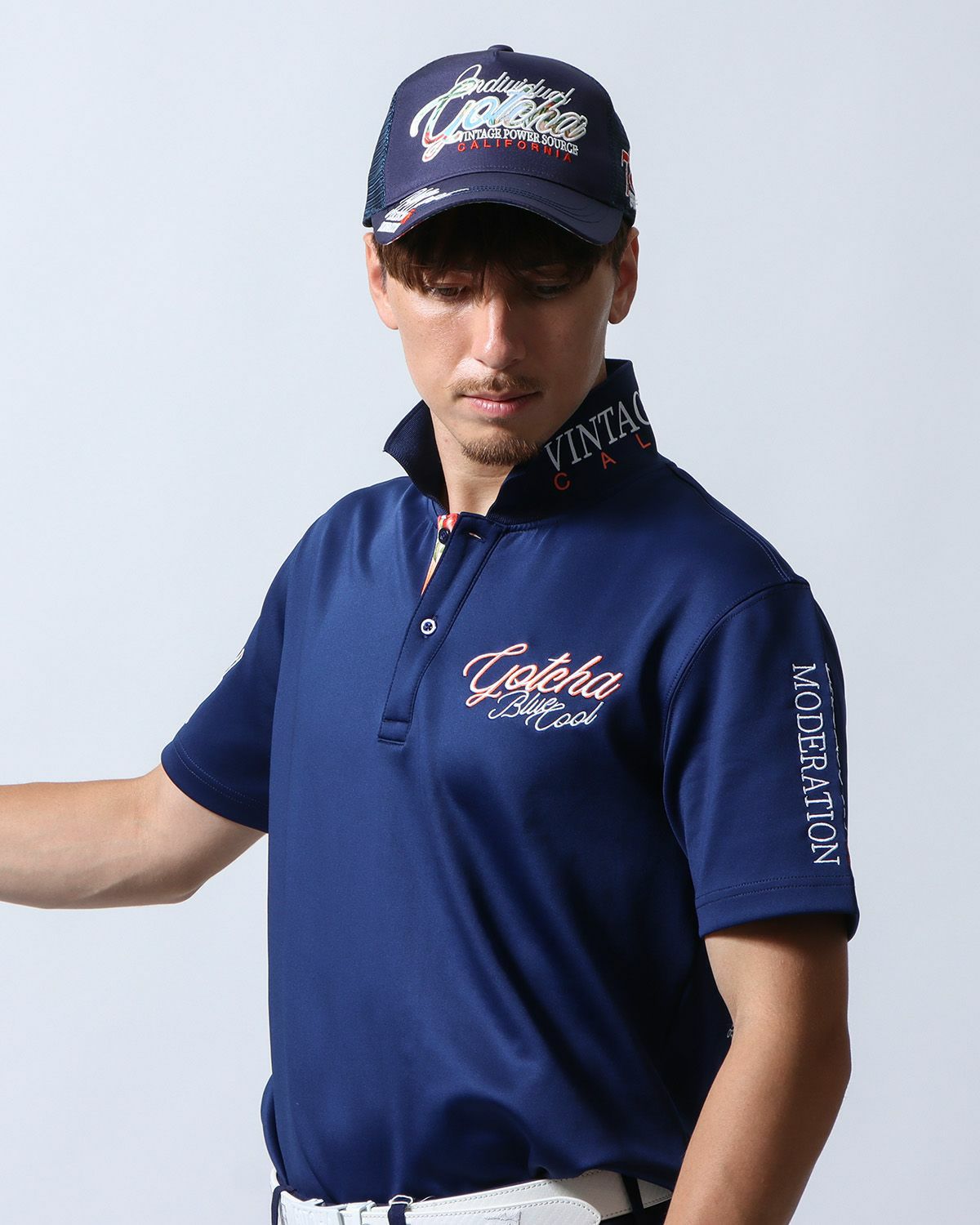 ネイビー：180cm/70kg(Lサイズ着用)