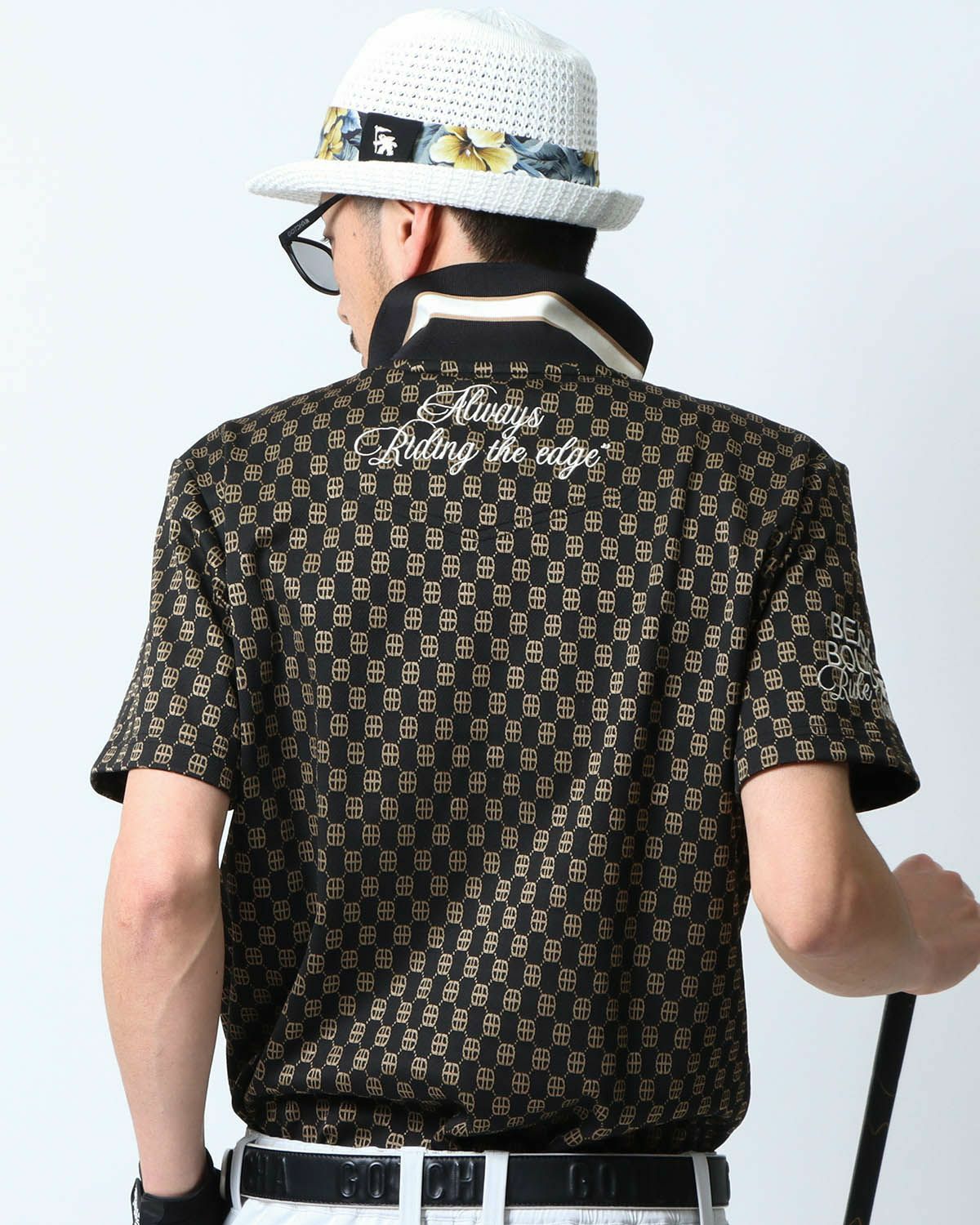 ブラック：180cm67kg(Lサイズ着用)