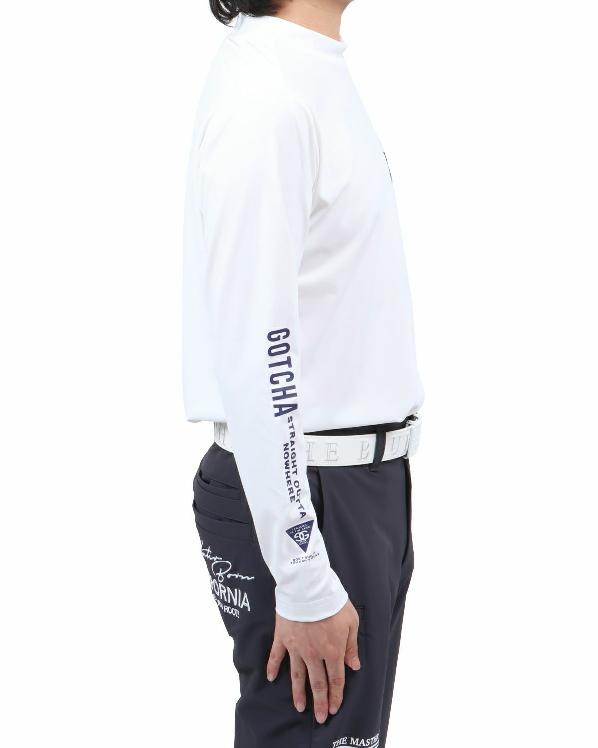 ホワイト：173cm60kg(Lサイズ着用