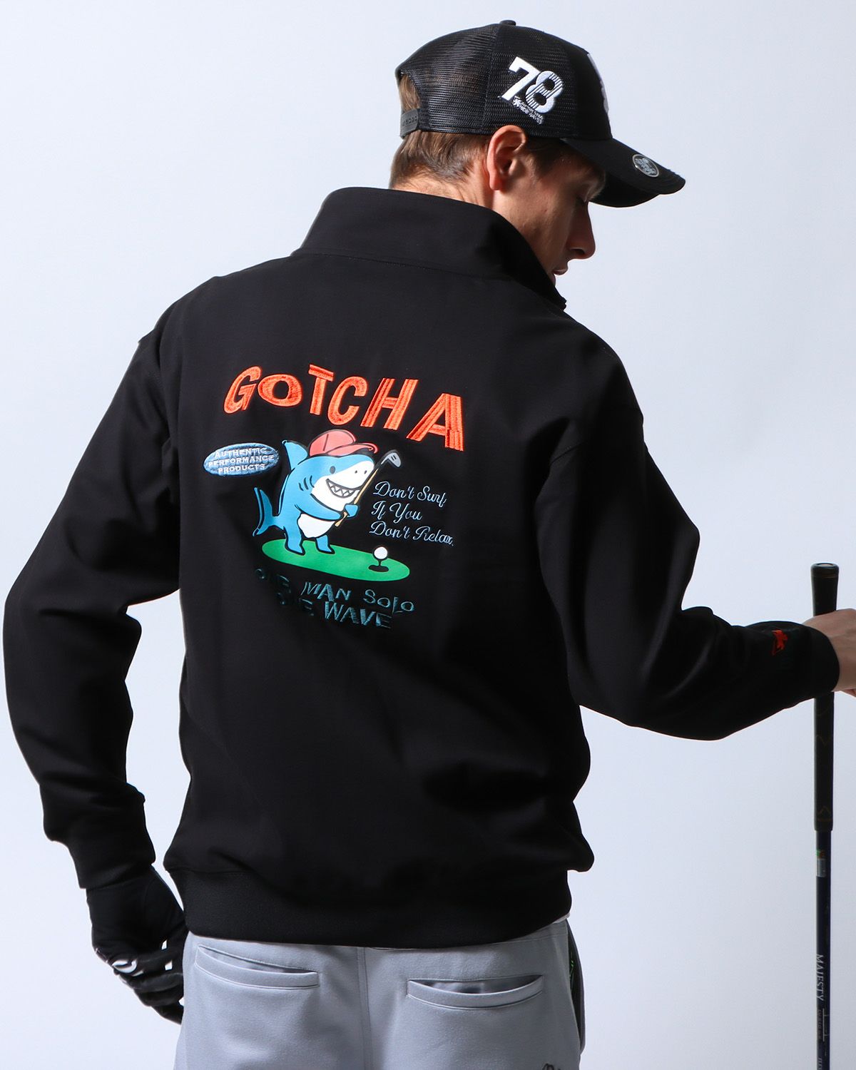 ブラック：183cm/70kg(Lサイズ着用)