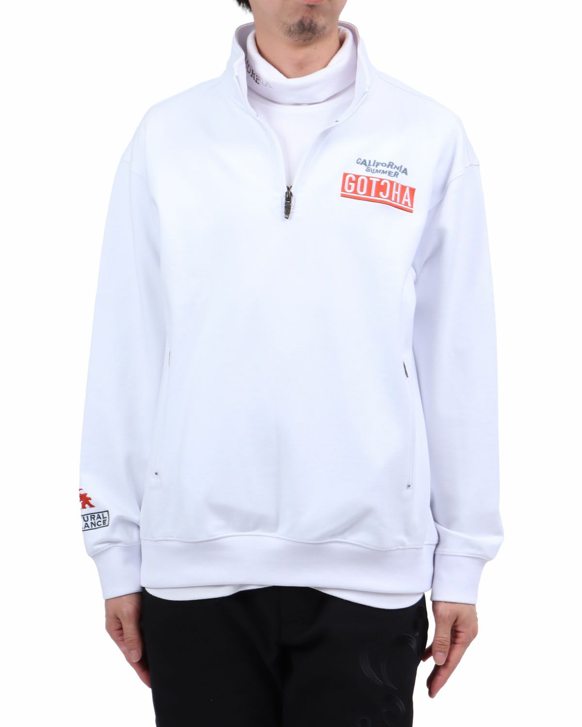 ホワイト：174cm62kg(Lサイズ着用)